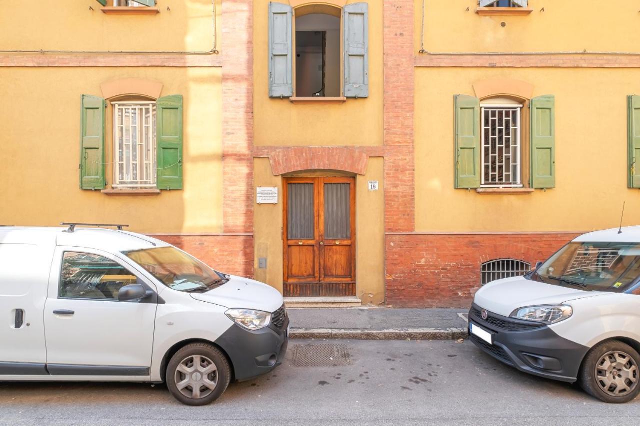 Bologna Butterfly Apartment Lippo Exterior photo
